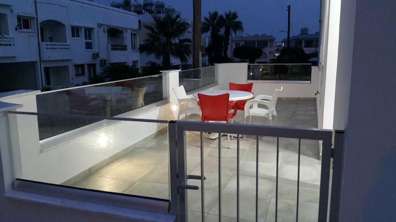 Chris'S Holiday Apt - Ayia Napa Eksteriør billede